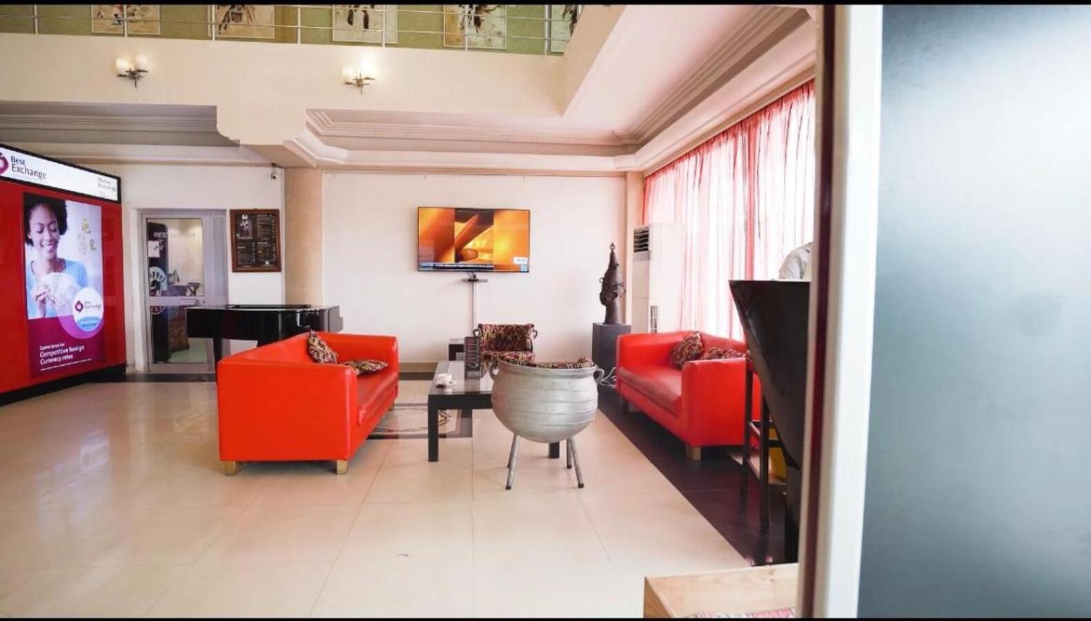 Nobila Airport Hotel Cotonou Luaran gambar