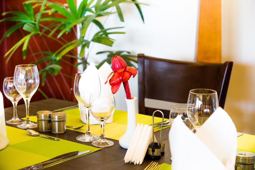 Nobila Airport Hotel Cotonou Luaran gambar