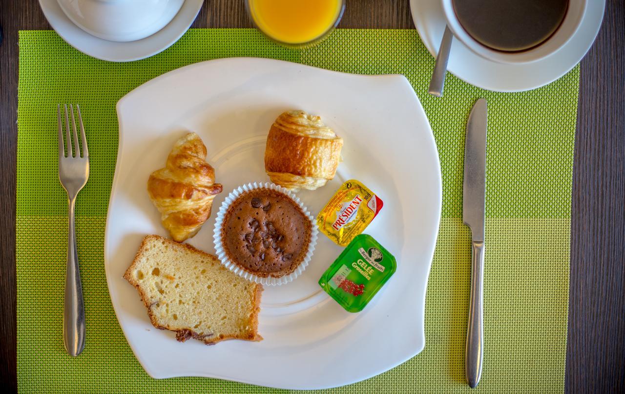Nobila Airport Hotel Cotonou Luaran gambar