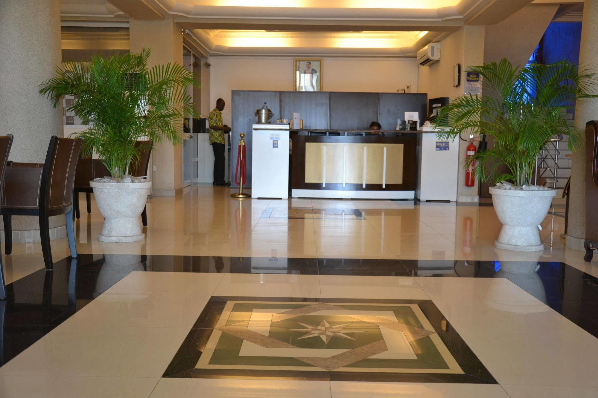 Nobila Airport Hotel Cotonou Luaran gambar