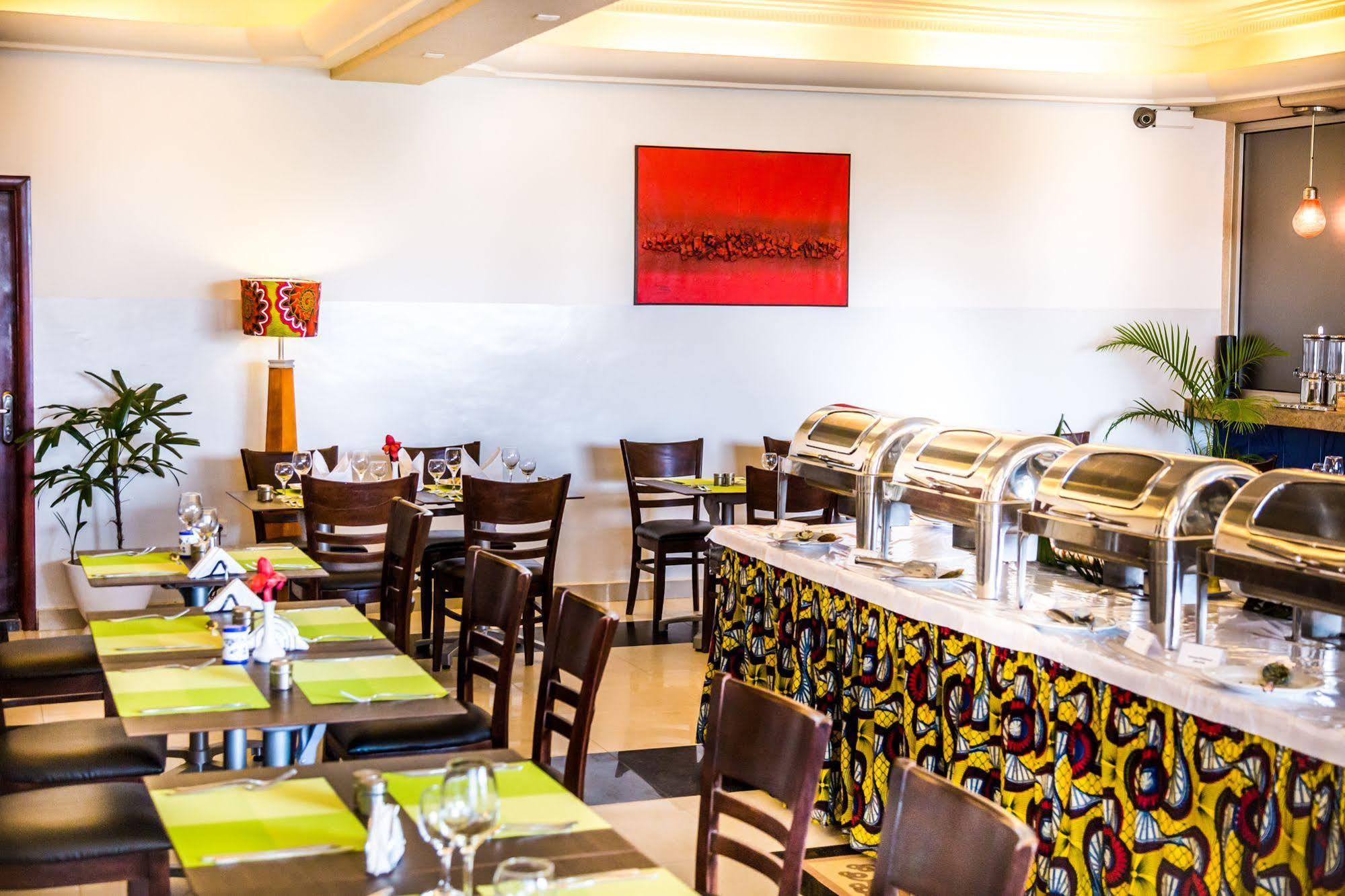 Nobila Airport Hotel Cotonou Luaran gambar